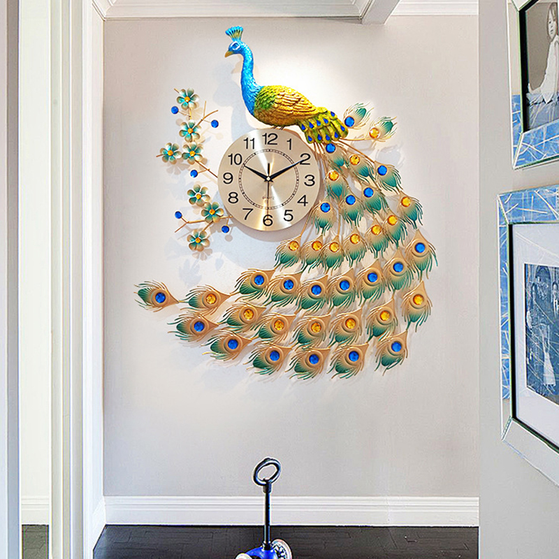 Đồng hồ treo tường chim công phòng khách